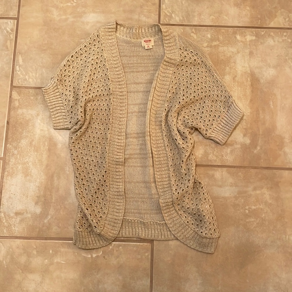 Tan Short sleeve cardigan sweater